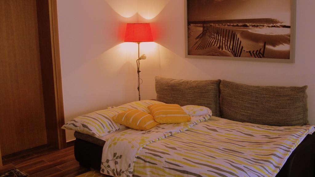 Apartment Marin Ogulin Exteriör bild